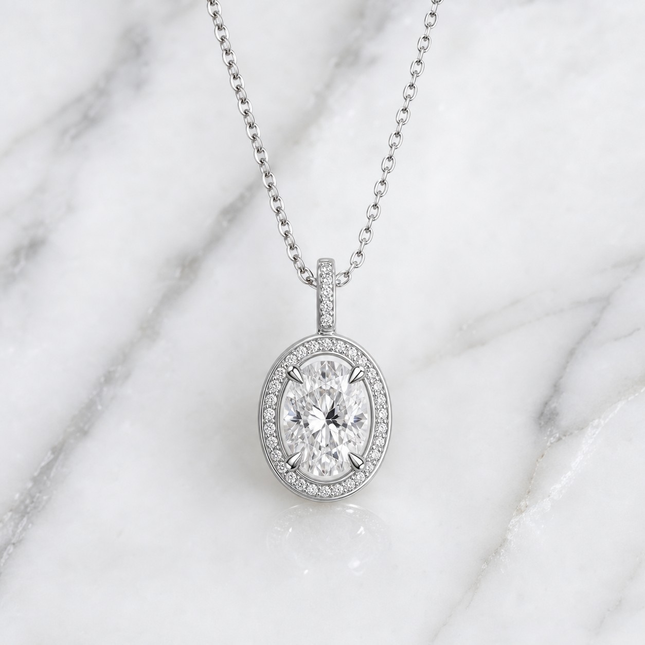 Dây chuyền oval kim cương lab-grown vàng trắng 18K
