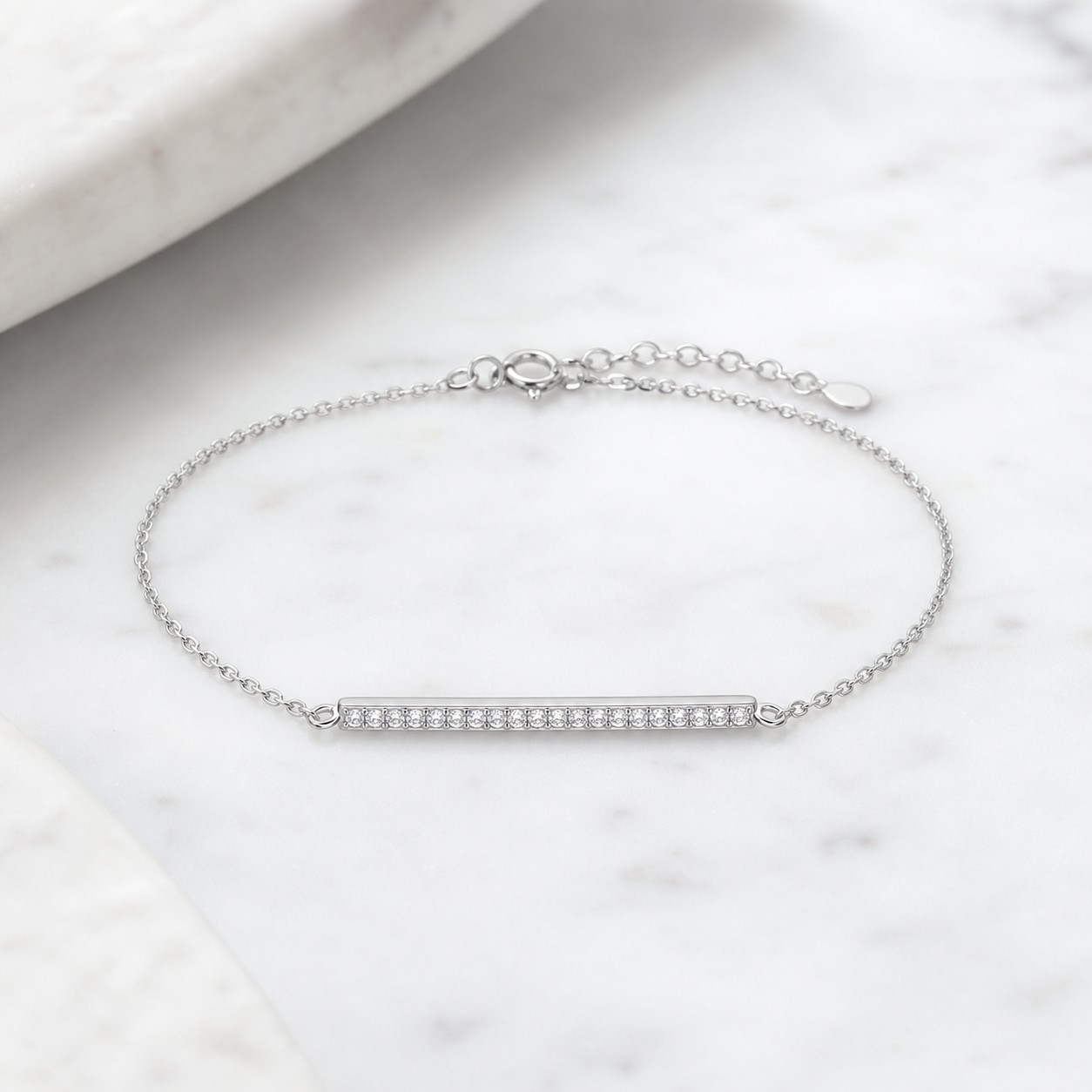 Lắc tay thanh ngang Moissanite vàng trắng 14K