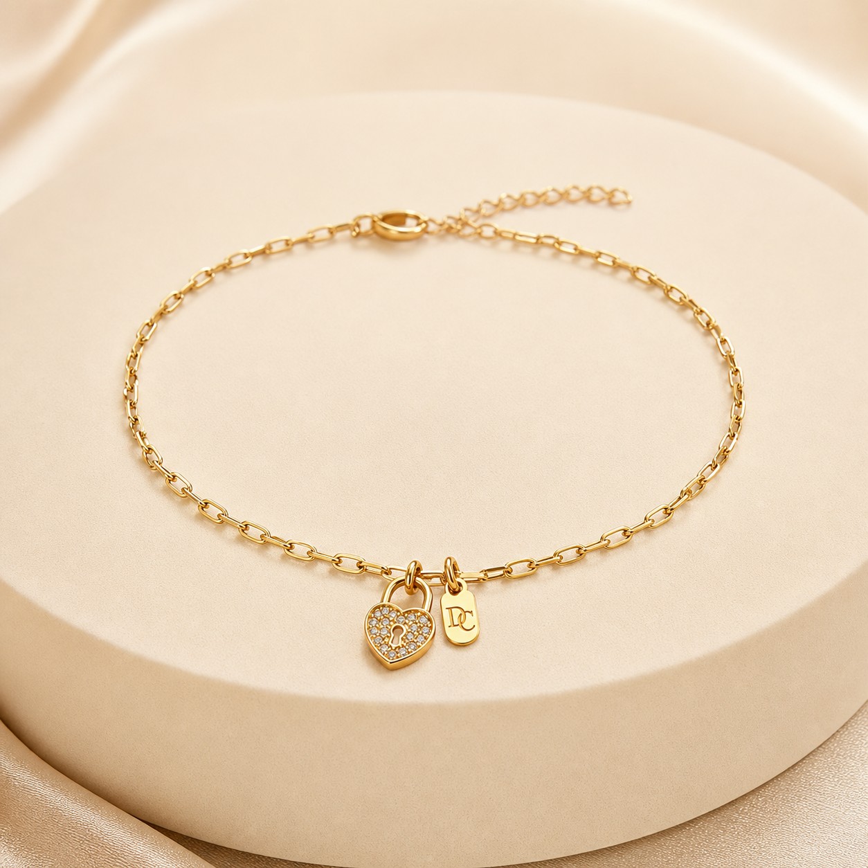 Lắc tay khóa tình yêu CZ vàng 18K
